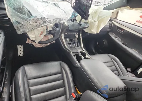 2019 Lexus Nx 300 Base z USA, uszkodzony, nr VIN JTJBARBZ4K2210837